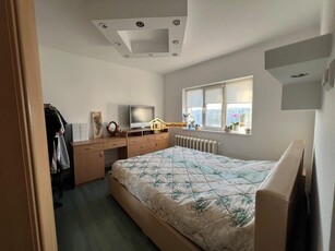 Apartament cu 3 camere in Dacia