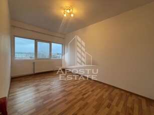 Apartament cu 3 camere in zona Girocului, centrala termica