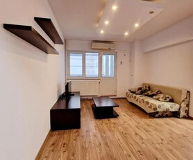 Apartament cu 3 camere - zona Centru - Piata Unirii