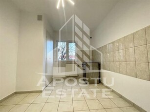 Apartament cu 3 camere zona Soarelui