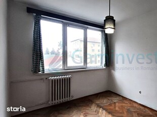 Apartament cu 4 camere, Cantemir, posibilități de renovare V3916