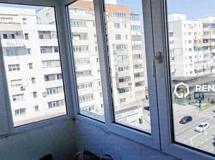 Apartament cu trei camere de vanzare situat in zona Independentei