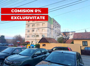 Apartament de vanzare 3 camere 55 mpu etaj 3 Piata Noua Cisn