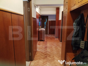 Apartament de vanzare, 4 camere, 112 mp, cartierul Soarelui