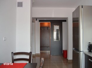 De vanzare Apartament 2 camere, zona Cetate Bloc Nou.