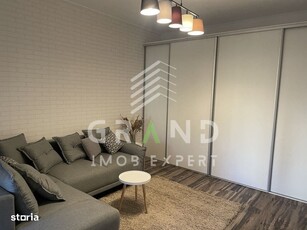 Apartament cu 3 camere în zonă ultracentrală etaj 3