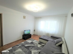 Apartament de vanzare 54 mpu 3 camere zona Mihai Viteazul