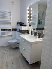 Apartament superb 2 camere modificat in 3 camere