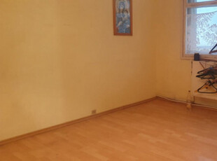 Apartament 2 camere, Posta Mioriței parter + balcon