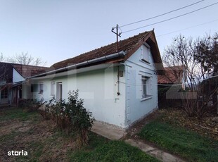 Casa de vanzare, 3 camere, 70 mp, in Cetariu