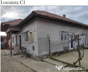 Casa si teren Comuna Balesti, sat Ceauru id 18258