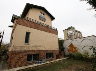 Casa / Vila S+P+1E+M | Calea Calarasilor