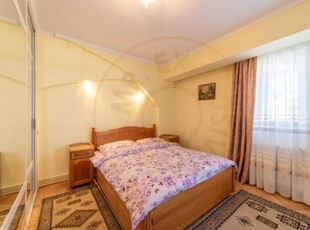 DE INCHIRIAT-Apartament 2 camere Ultracentral-Pitesti-Piata Vasile Milea!