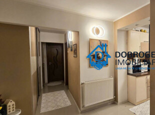 E3- APARTAMENT 3 CAMERE DECOMANDAT ,PARTER, CENTRALA PROPRIE