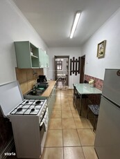 Apartament 3, camere mobilat, 2 parcari, 2 balcoane, etaj 1- Selimbar!