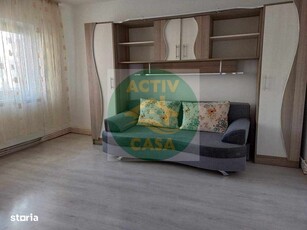 Vand apartament 2 camere decomandat in Deva, Bld. Dacia, etaj 3,