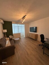 Apartament cu 3 camere de închiriat în zona Barbu Vacarescu