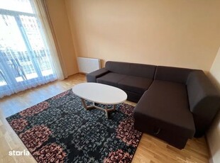 Apartament de 3 camere, decomandat, 64 mp, etajul 2, zona liceul Spiru