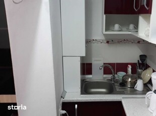 Apartament 3 camere, 2 bai, decomandat, B-dul Bucuresti (ID:T433)