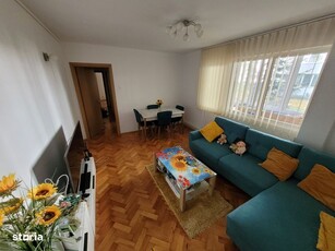 Apartament cu 2 camere, 40 mp, parcare, zona strazii Cetatii!