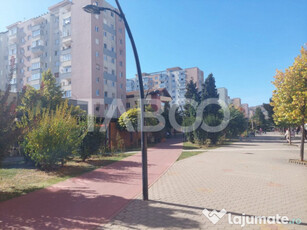 Spatiu comercial 66 mpu utilitati vad pietonal zona Cetate A