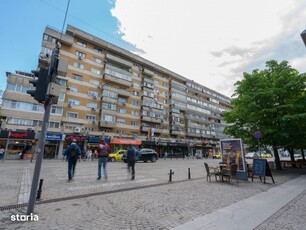 Inchiriez apartamant , bragadiru