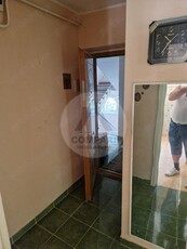 Vand apartament 2 camere Drumul Sarii