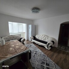 Vând apartament 2 camere zona Roman Voda