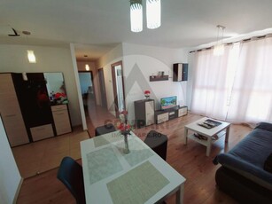 Vand apartament 3 camere Nordului