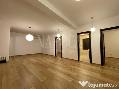 Apartament cu 3 camere semidecomandate cu parcare in zona Campului!