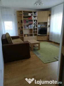 Apartament de 2 camere, 51mp, 3 balcoane, zona Apahida