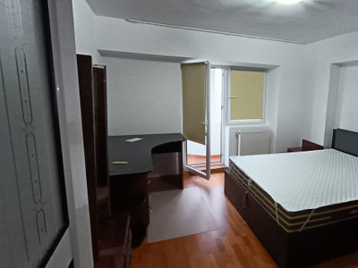 Apartament de inchiriat, 3 camere, , mp , Nicolina, Bellvedere
