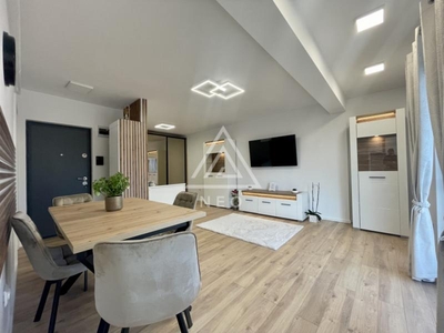 Apartament | Lux | de vanzare | cu 1 camera | Floresti | Zona VIVO |