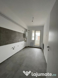APOLLO - METROU BERCENI - Apartament 3 camere