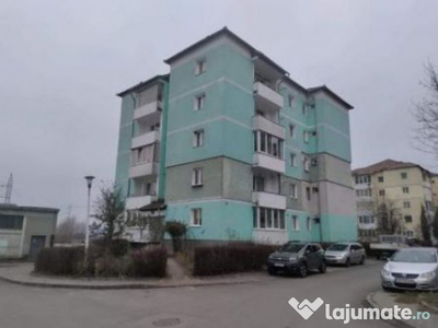Cota 1/2 apartament 3 camere, Medias, jud. Sibiu - termen...