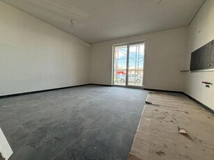 Apartament 1 camere, 31 mp, Etaj 2, pozitie excelenta, la asfalt, in Giroc