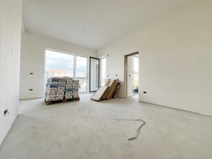 Apartament 2 camere, decomandat, 51,5mp, curte 66mp, in Timisoara