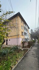 PRET REDUS!!!! Apartament 2 camere in zona Podgoria pe strada Alecu Russo