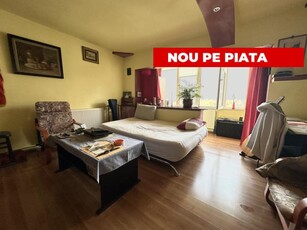 Apartament 3 camere, 80 mp, zona Lunei