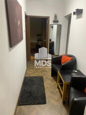 Apartament 3 camere, decomandat, zona Gheorghe Lazar