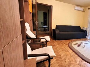 Apartament 3 camere, mobilat, 70 mp utili - zona Aradului