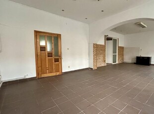 Apartament cu 3 camere, 97 mp utili la parter - zona Garii