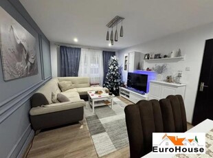 Apartament cu 3 camere de vanzare in Alba Iulia