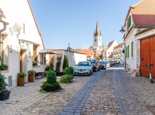 Casa individuala in centrul orasului, teren 403 mp