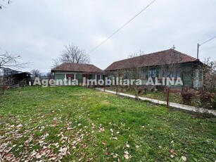 Casa si teren 3851mp in Satul Soimus din Comuna Soimus, Jud. Hunedoara.