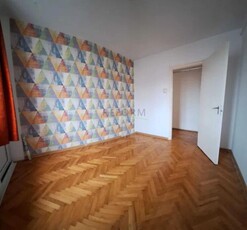 De vanzare apartament 3 camere Gheorgheni