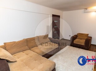 ID 590 Apartament 3 camere DE INCHIRIAT