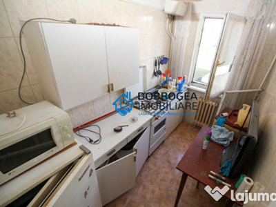 Apartament 2 camere, Alunișului ,etaj 3