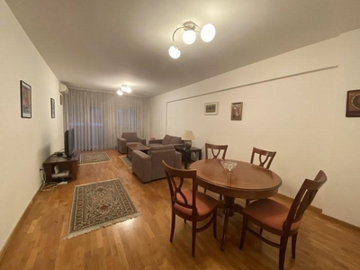 APARTAMENT 3 CAMERE