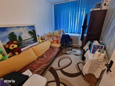 Penthouse LUX + 2 locuri parcare subteran langa Metrou M2 Berceni